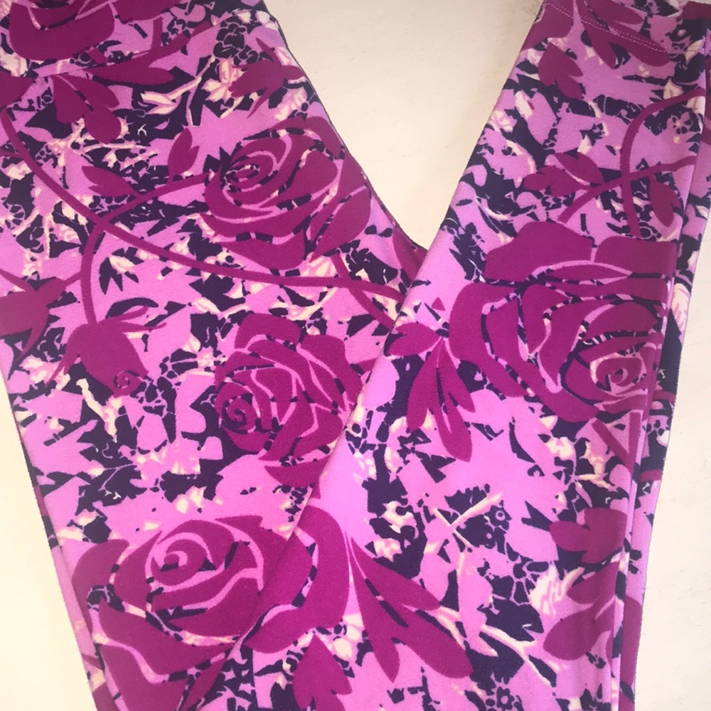 Lovely Floral Leggings.